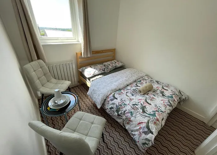 Nottingham Home Stay